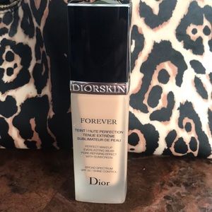 Dior Forever Foundation
